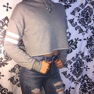 Cropped Rue 21 Hoodie , Super cute